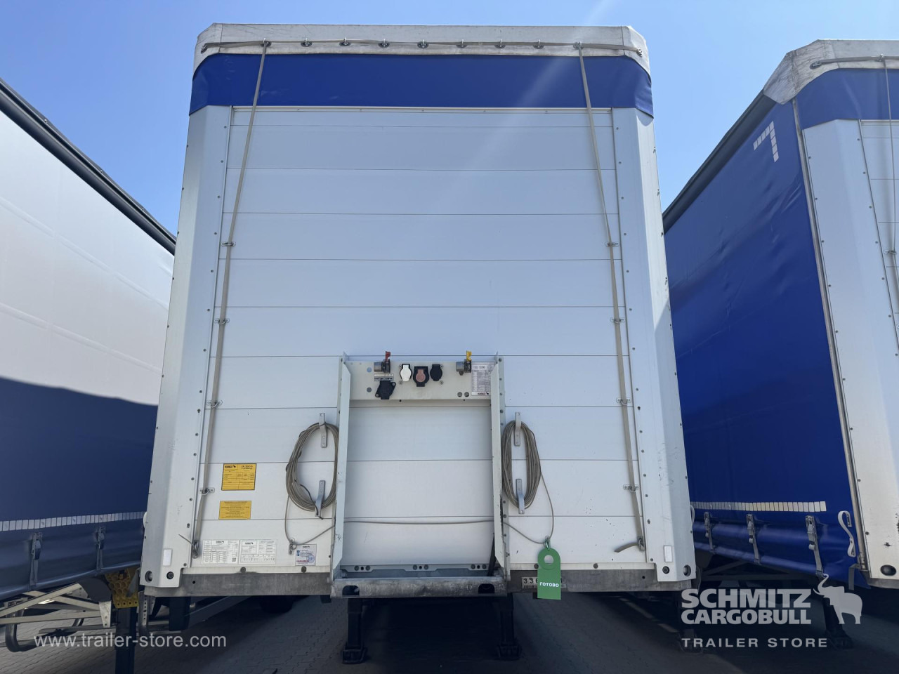 SCHMITZ Curtainsider Standard - Тентований напівпричіп: фото 4 SCHMITZ Curtainsider Standard - Тентований напівпричіп: фото 4