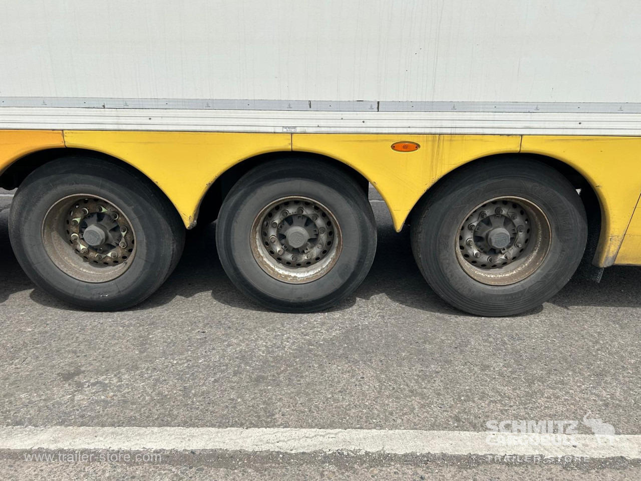 GRAY & ADAMS Dryfreight Standard - Ізотермічний напівпричіп: фото 2 GRAY & ADAMS Dryfreight Standard - Ізотермічний напівпричіп: фото 2