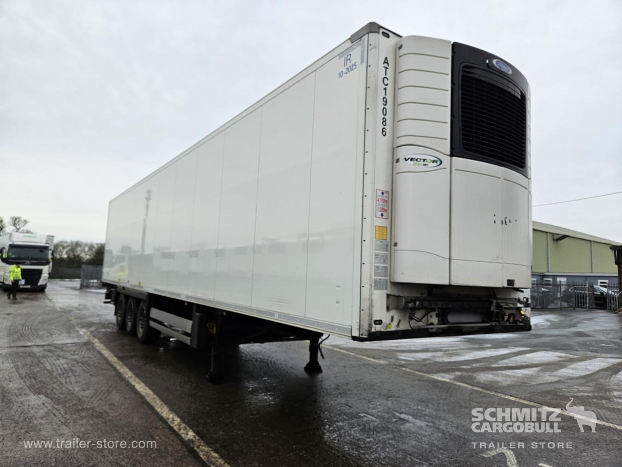 SCHMITZ Reefer Multitemp - Ізотермічний напівпричіп: фото 1 SCHMITZ Reefer Multitemp - Ізотермічний напівпричіп: фото 1