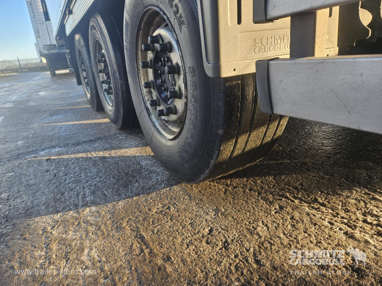 SCHMITZ Reefer Multitemp - Ізотермічний напівпричіп: фото 4 SCHMITZ Reefer Multitemp - Ізотермічний напівпричіп: фото 4
