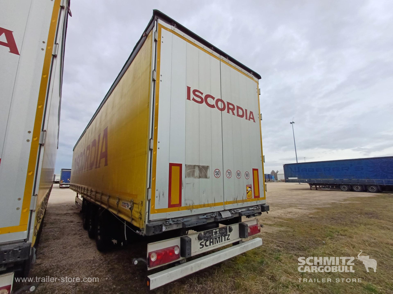 SCHMITZ Curtainsider Standard - Тентований напівпричіп: фото 5 SCHMITZ Curtainsider Standard - Тентований напівпричіп: фото 5