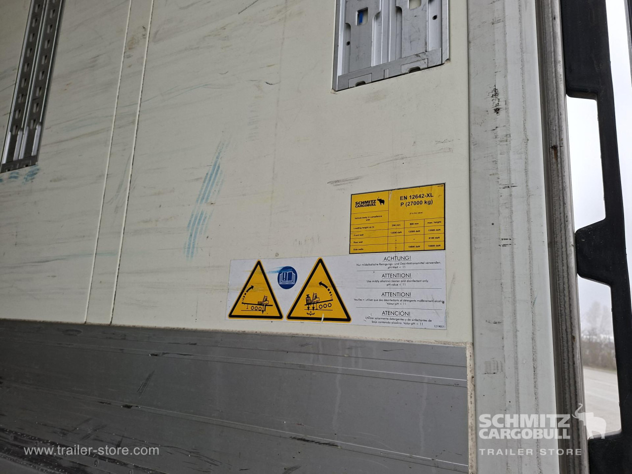 SCHMITZ Reefer Standard Double deck - Ізотермічний напівпричіп: фото 2 SCHMITZ Reefer Standard Double deck - Ізотермічний напівпричіп: фото 2