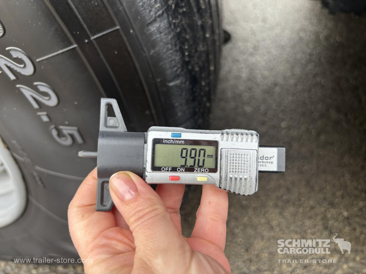 SCHMITZ Curtainsider Standard - Тентований напівпричіп: фото 2 SCHMITZ Curtainsider Standard - Тентований напівпричіп: фото 2