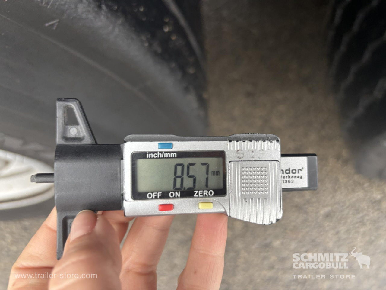 SCHMITZ Curtainsider Standard - Тентований напівпричіп: фото 2 SCHMITZ Curtainsider Standard - Тентований напівпричіп: фото 2