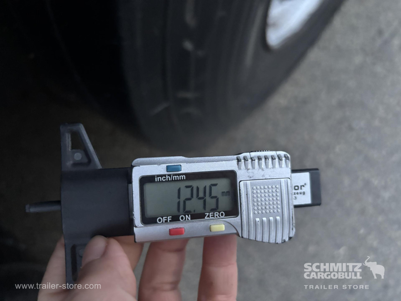 SCHMITZ Curtainsider Standard - Тентований напівпричіп: фото 5 SCHMITZ Curtainsider Standard - Тентований напівпричіп: фото 5