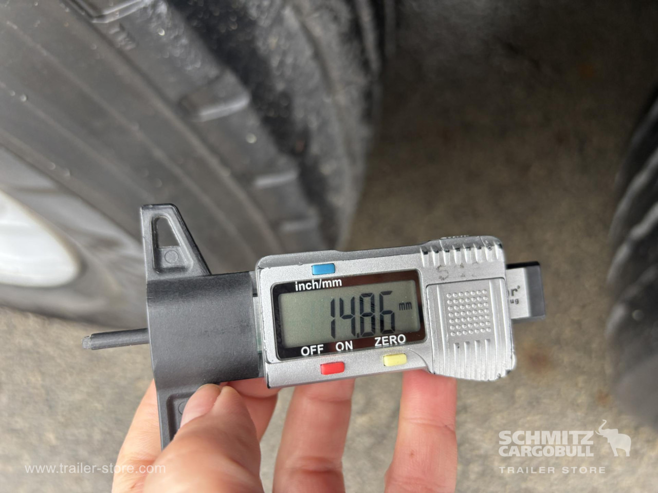 SCHMITZ Curtainsider Standard - Тентований напівпричіп: фото 2 SCHMITZ Curtainsider Standard - Тентований напівпричіп: фото 2