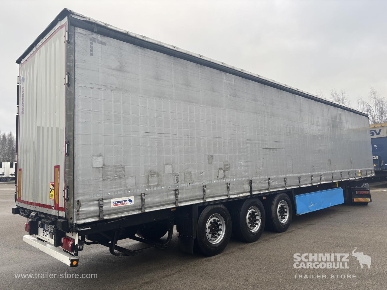SCHMITZ Curtainsider Standard - Тентований напівпричіп: фото 1 SCHMITZ Curtainsider Standard - Тентований напівпричіп: фото 1