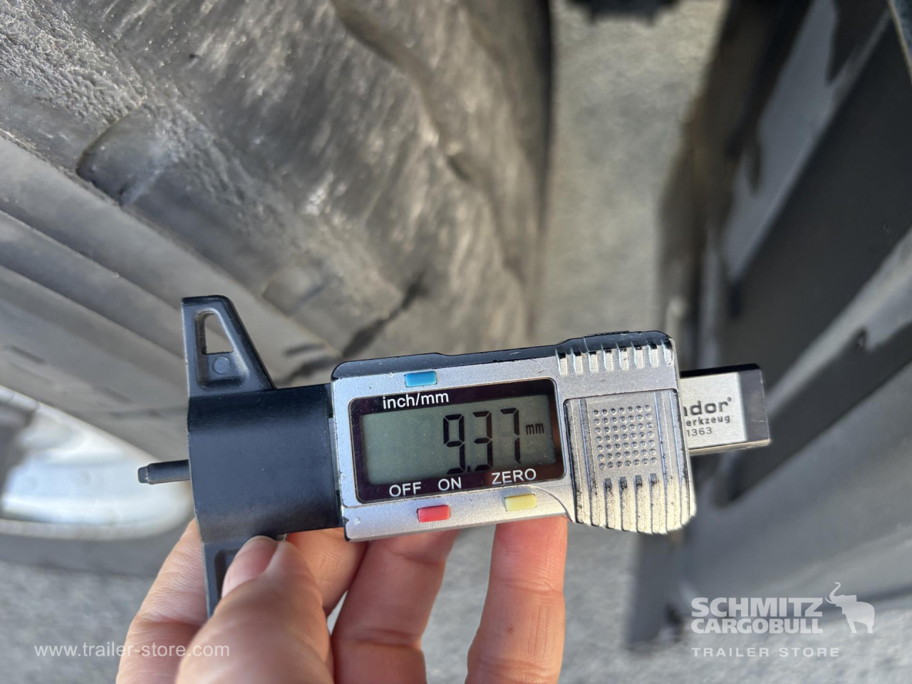 SCHMITZ Curtainsider Standard - Тентований напівпричіп: фото 5 SCHMITZ Curtainsider Standard - Тентований напівпричіп: фото 5