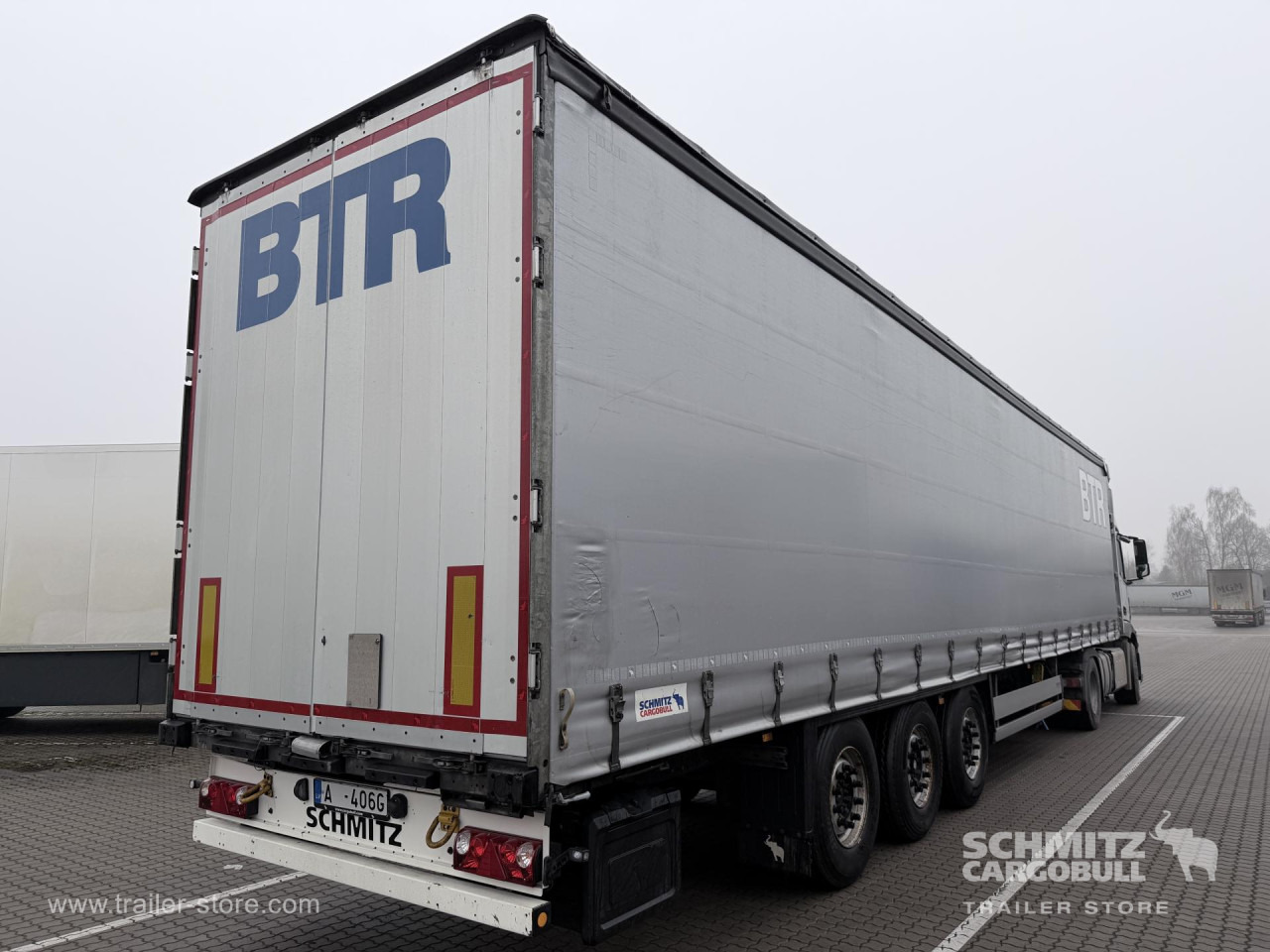 SCHMITZ Curtainsider Standard - Тентований напівпричіп: фото 1 SCHMITZ Curtainsider Standard - Тентований напівпричіп: фото 1