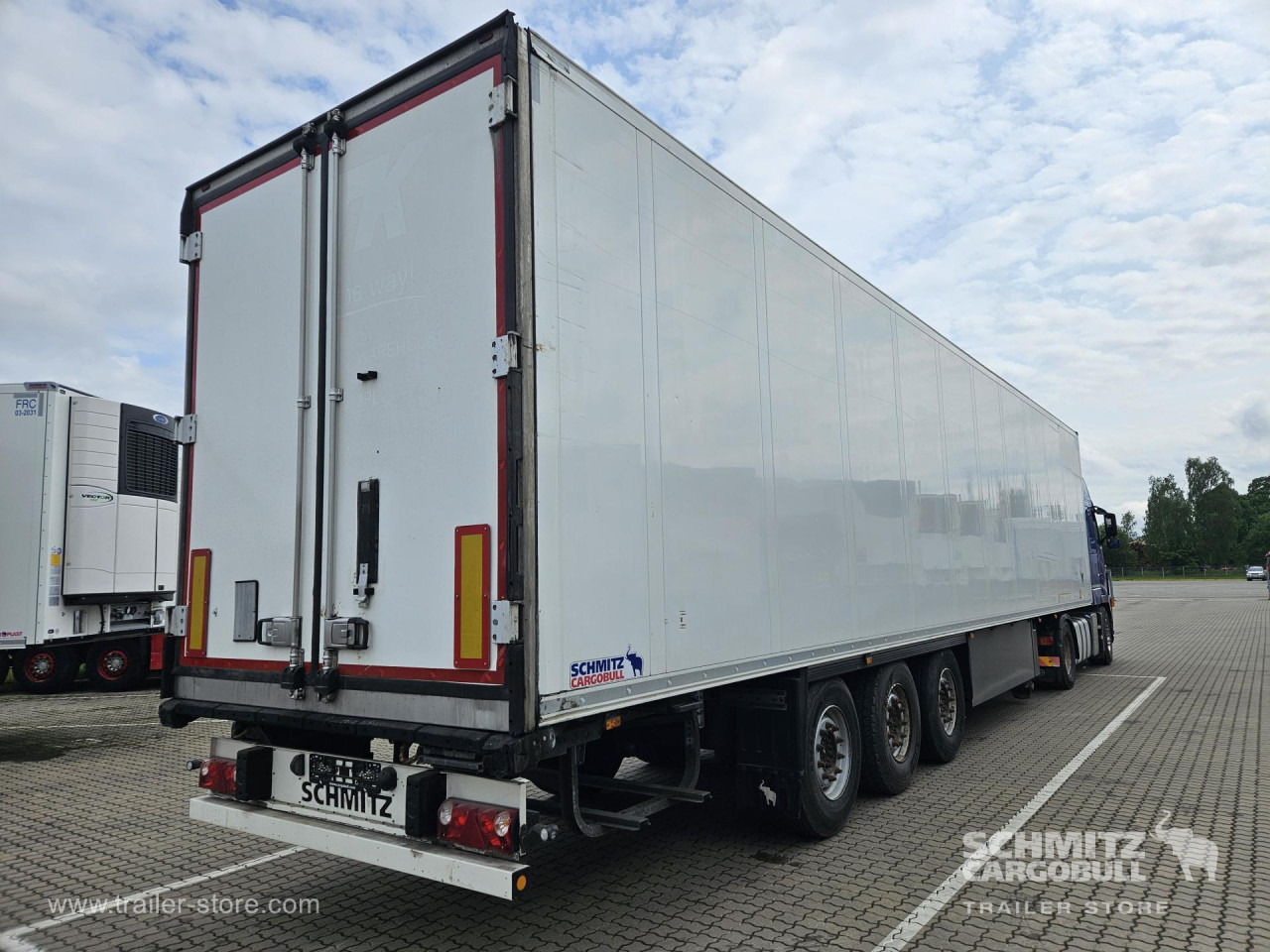 SCHMITZ Reefer Standard Double deck - Ізотермічний напівпричіп: фото 1 SCHMITZ Reefer Standard Double deck - Ізотермічний напівпричіп: фото 1