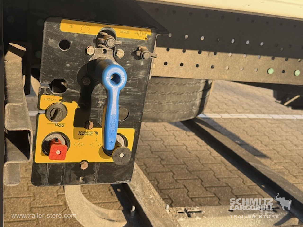 SCHMITZ Oplegger Vries Standard - Ізотермічний напівпричіп: фото 5 SCHMITZ Oplegger Vries Standard - Ізотермічний напівпричіп: фото 5