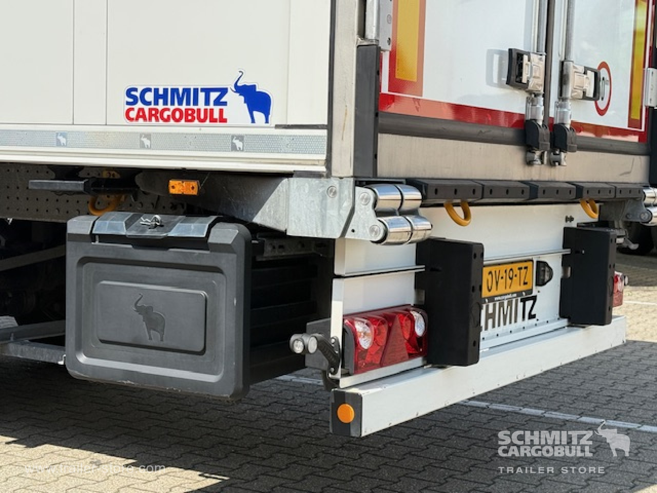 SCHMITZ Oplegger Vries Standard - Ізотермічний напівпричіп: фото 4 SCHMITZ Oplegger Vries Standard - Ізотермічний напівпричіп: фото 4