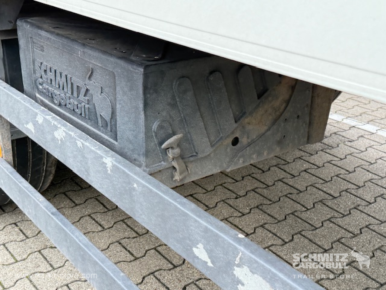 SCHMITZ Oplegger Vries Standard Taillift - Ізотермічний напівпричіп: фото 4 SCHMITZ Oplegger Vries Standard Taillift - Ізотермічний напівпричіп: фото 4