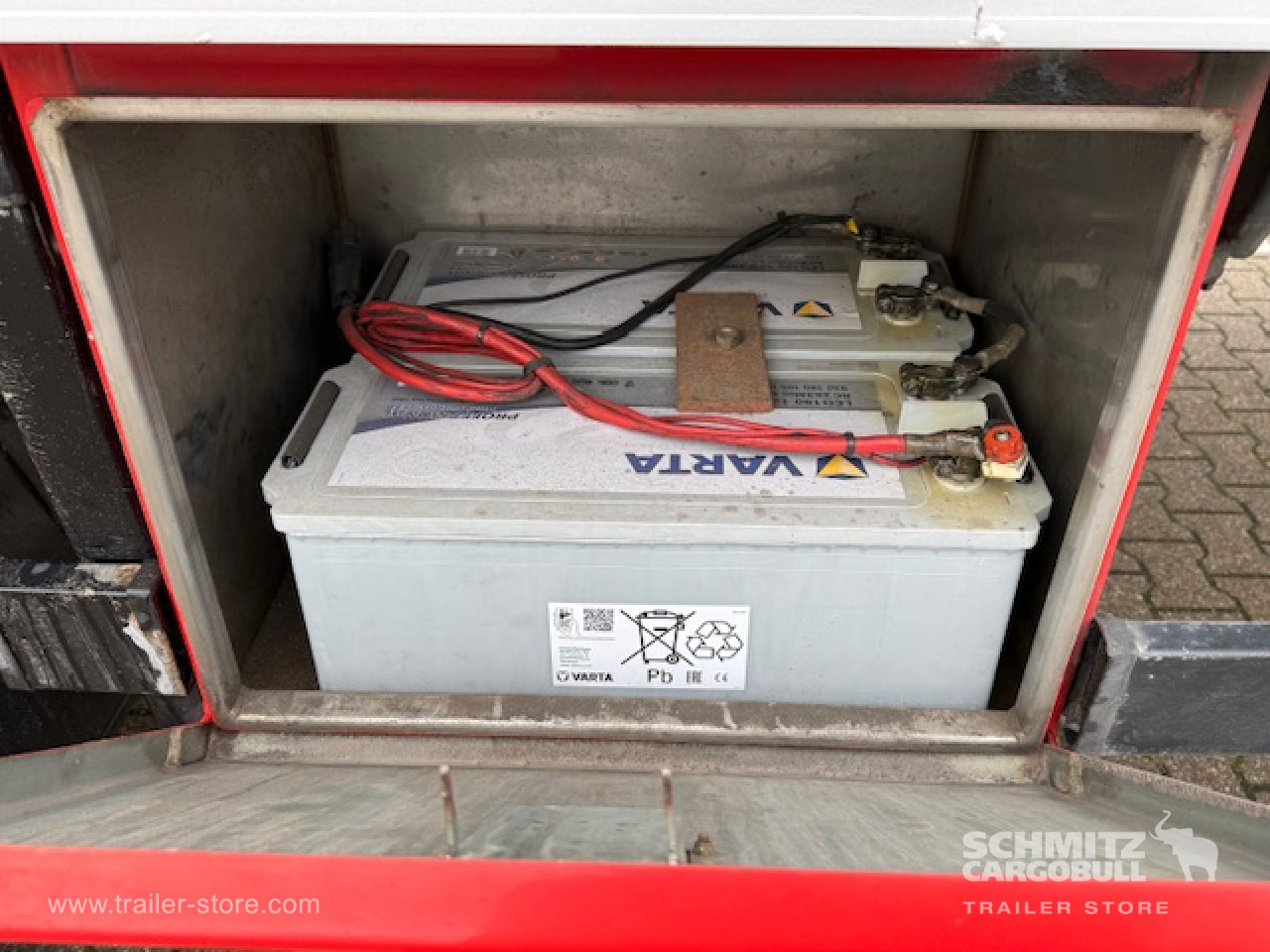 SCHMITZ Oplegger Vries Standard Taillift - Ізотермічний напівпричіп: фото 3 SCHMITZ Oplegger Vries Standard Taillift - Ізотермічний напівпричіп: фото 3