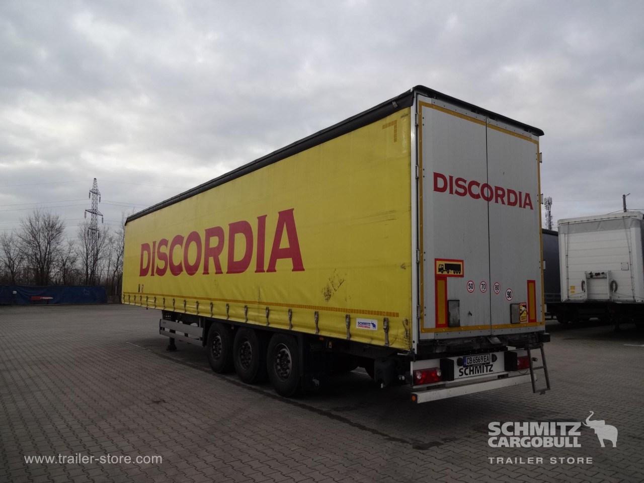 SCHMITZ Curtainsider Standard - Тентований напівпричіп: фото 4 SCHMITZ Curtainsider Standard - Тентований напівпричіп: фото 4