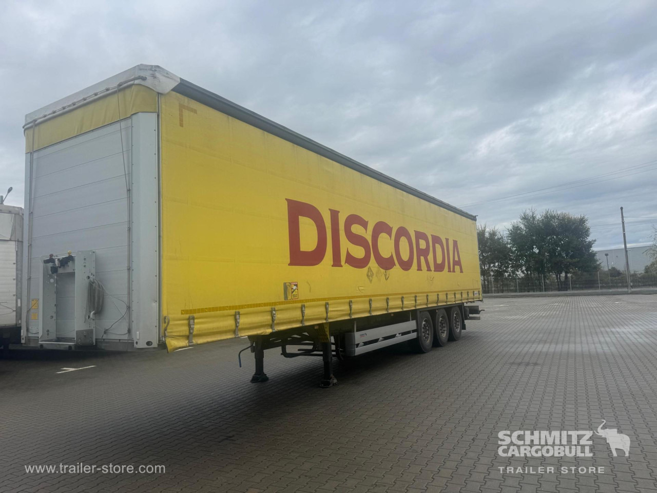 SCHMITZ Curtainsider Standard - Тентований напівпричіп: фото 4 SCHMITZ Curtainsider Standard - Тентований напівпричіп: фото 4