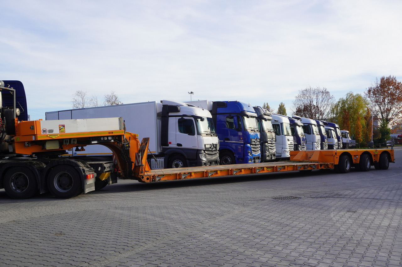 BROSHUIS 3ABD-48 61.0t TiefBet low-loader semi-trailer / 40 tons cap. / 3 steering axles / hydraulic suspension - Низькорамна платформа напівпричіп: фото 3 BROSHUIS 3ABD-48 61.0t TiefBet low-loader semi-trailer / 40 tons cap. / 3 steering axles / hydraulic suspension - Низькорамна платформа напівпричіп: фото 3