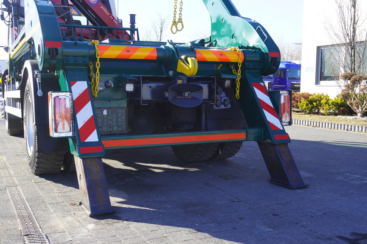 Вантажівка з маніпулятором DAF LF 18.310 E6 / Skip loader Fornal NKR 130V / HDS HMF 735 K2 / Manual gearbox: фото 15
