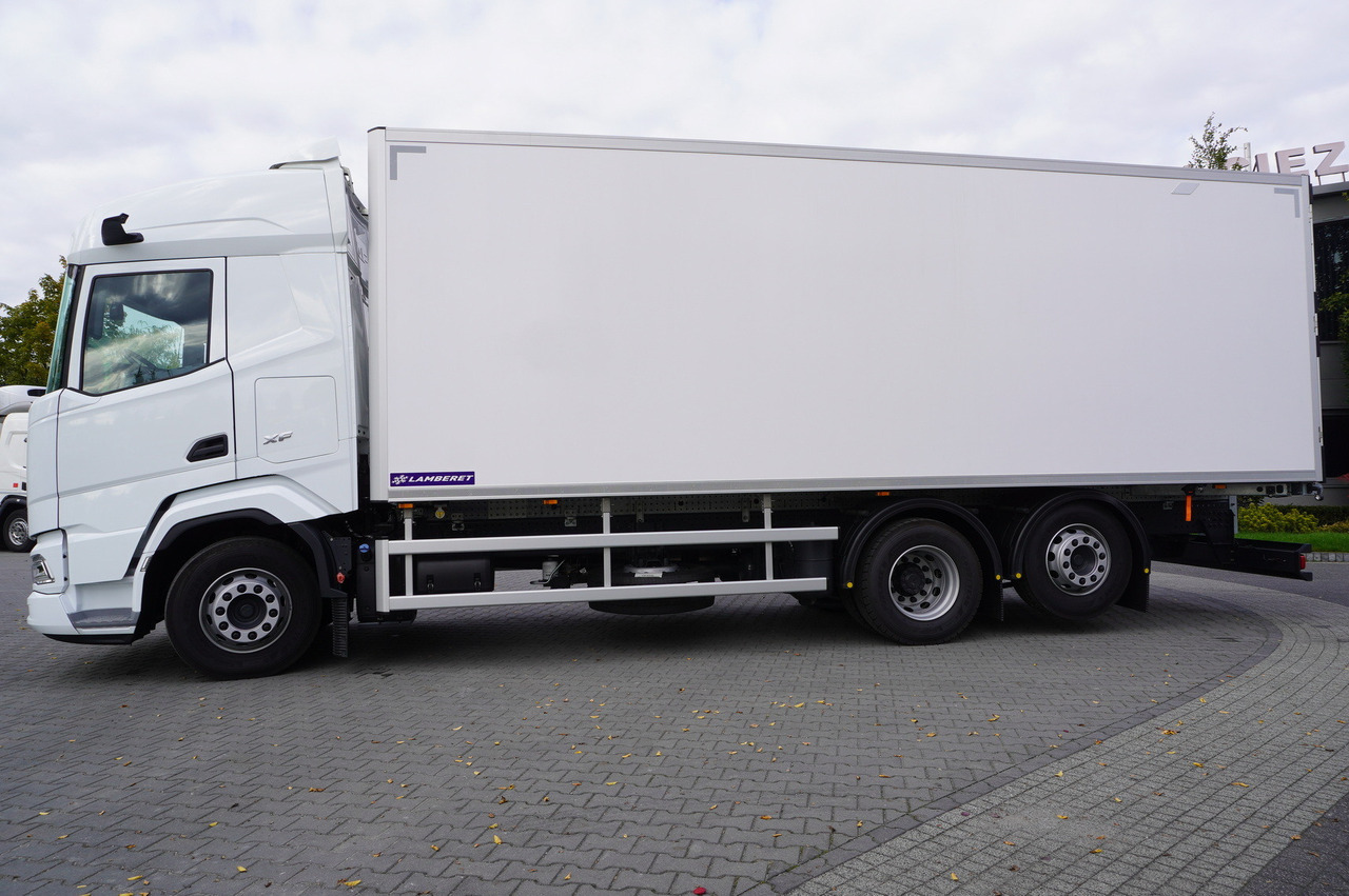 DAF XF 450 6x2 NEW / 2025 / NEW Lamberet 18 EPAL Refrigerator / Carrier Supra 850 / No mileage - Рефрижератор вантажівка: фото 4 DAF XF 450 6x2 NEW / 2025 / NEW Lamberet 18 EPAL Refrigerator / Carrier Supra 850 / No mileage - Рефрижератор вантажівка: фото 4