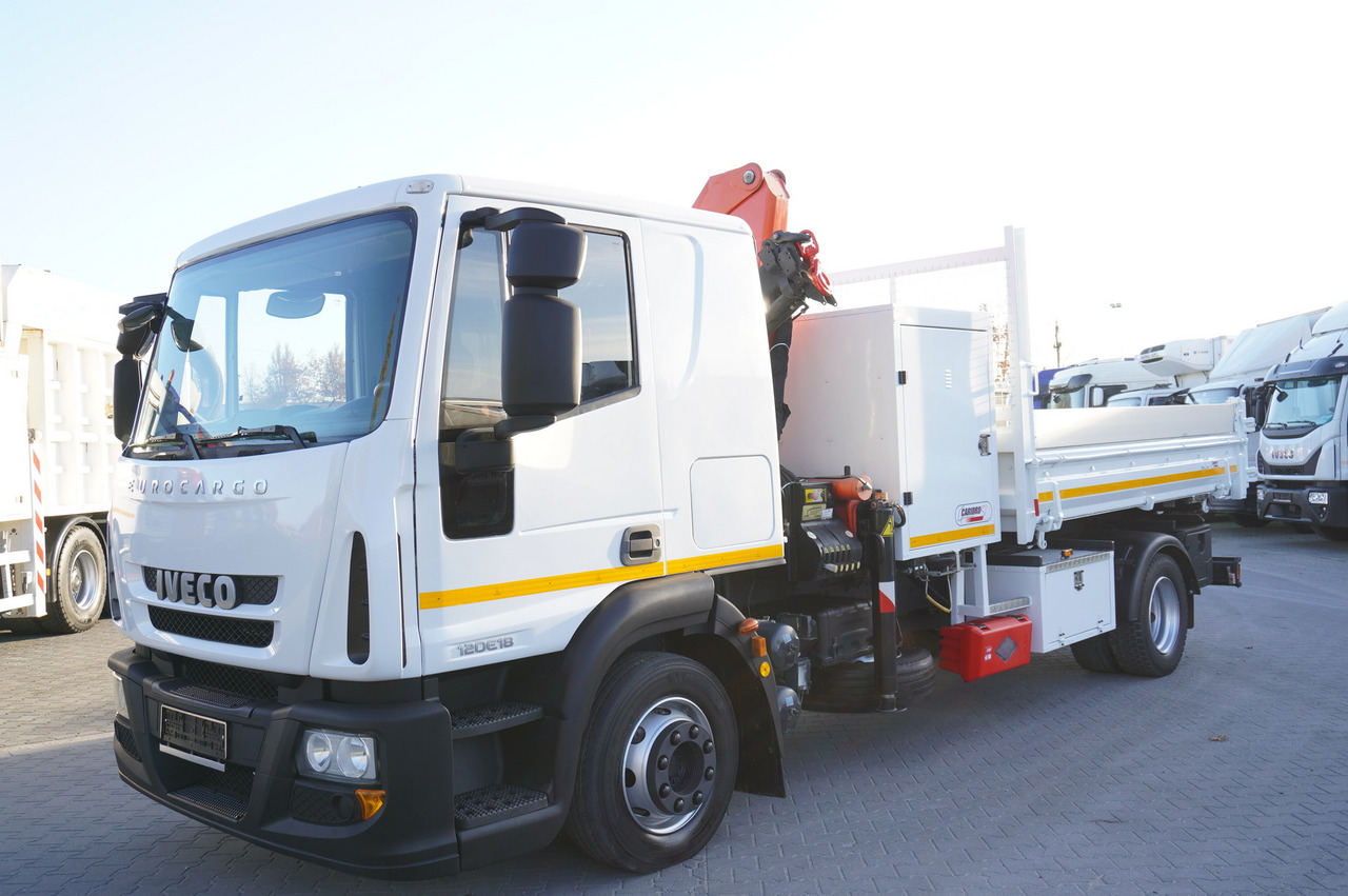 Вантажівка з маніпулятором IVECO Eurocargo 120E18 Crane Palfinger / 3-way tipper / sleeper cab: фото 6