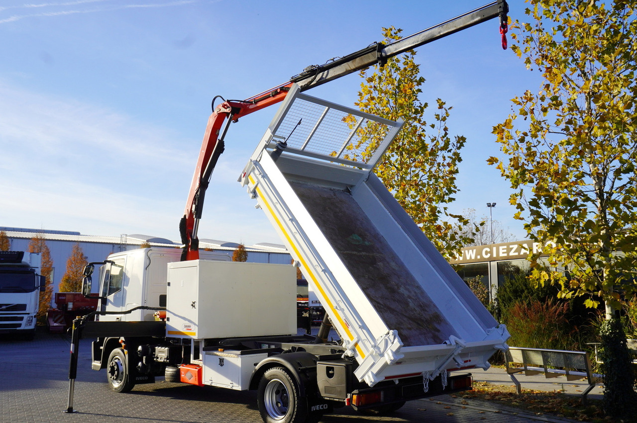 IVECO Eurocargo 120E18 Crane Palfinger / 3-way tipper / sleeper cab - Бортова вантажівка/ Платформа, Вантажівка з маніпулятором: фото 4 IVECO Eurocargo 120E18 Crane Palfinger / 3-way tipper / sleeper cab - Бортова вантажівка/ Платформа, Вантажівка з маніпулятором: фото 4