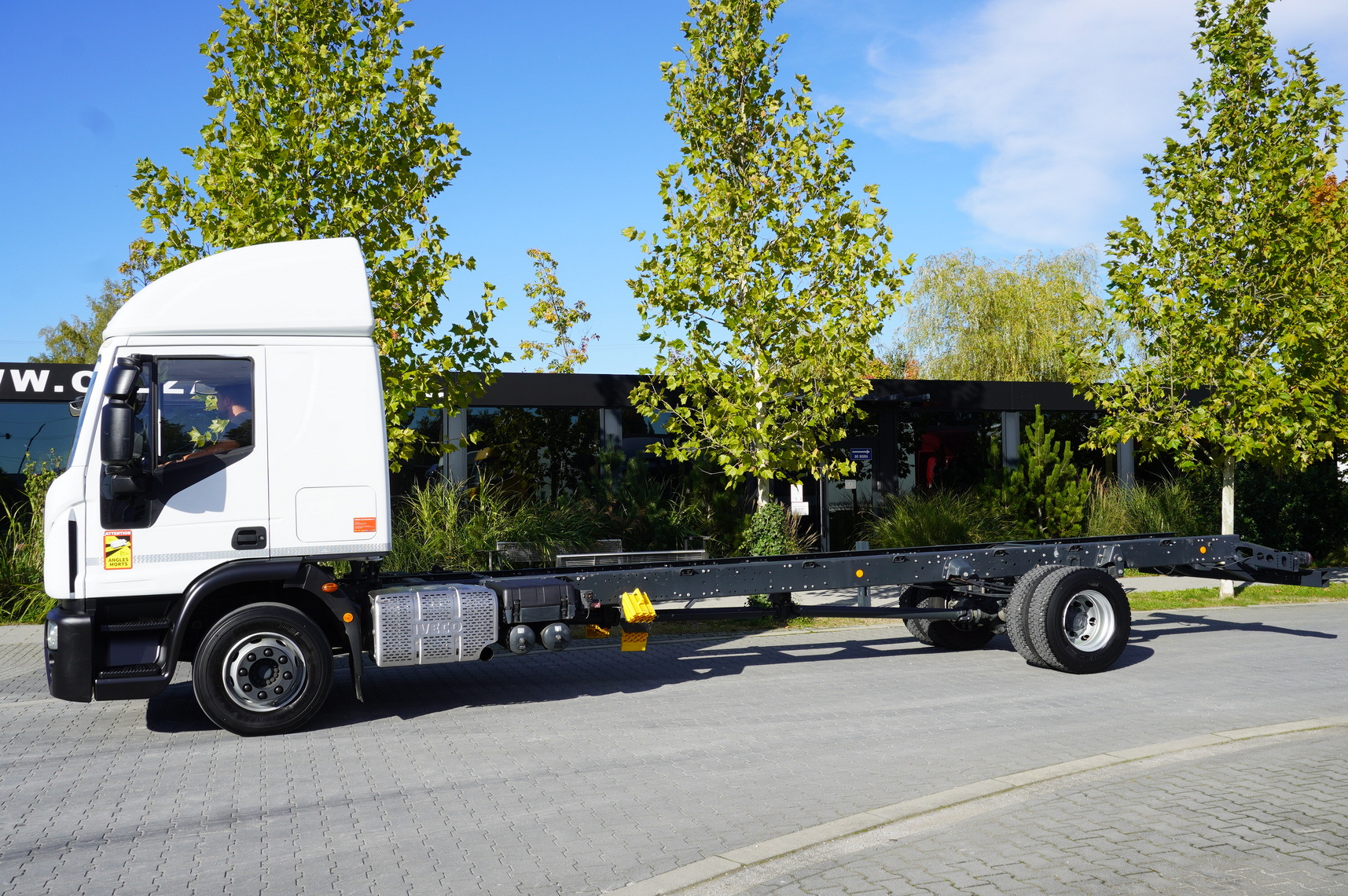 IVECO Eurocargo 140e19 4×2 E6 Glob / ADR / frame 8,1m - Вантажівка шасі: фото 2 IVECO Eurocargo 140e19 4×2 E6 Glob / ADR / frame 8,1m - Вантажівка шасі: фото 2