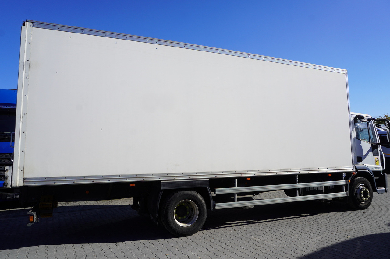 IVECO Eurocargo 160E21 / Only 11 thousand km!!! / Box 18 EPAL - Вантажівка з закритим кузовом: фото 3 IVECO Eurocargo 160E21 / Only 11 thousand km!!! / Box 18 EPAL - Вантажівка з закритим кузовом: фото 3