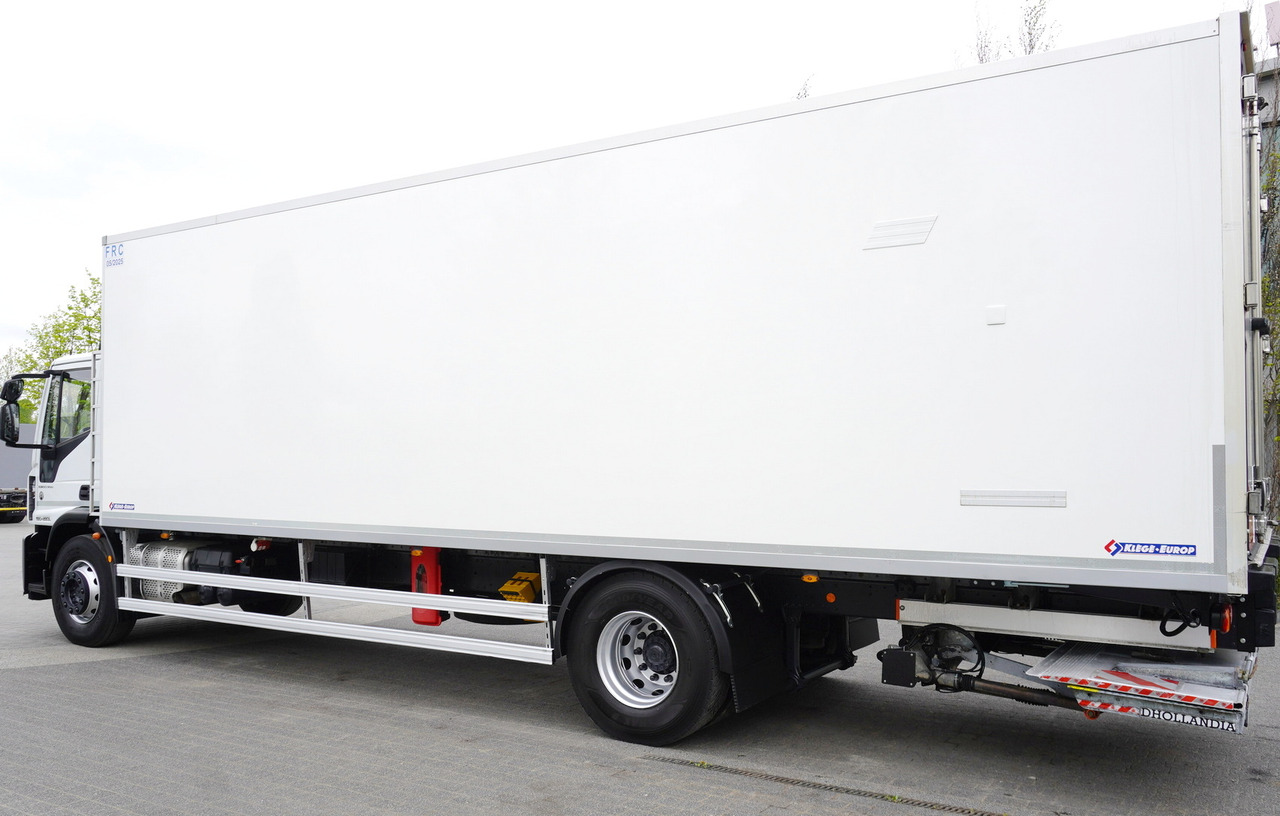 IVECO Eurocargo 190-280L E6 4x2 / Refrigerator / Dhollandia DHSM.20 tail lift / 21 pallets - Рефрижератор вантажівка: фото 3 IVECO Eurocargo 190-280L E6 4x2 / Refrigerator / Dhollandia DHSM.20 tail lift / 21 pallets - Рефрижератор вантажівка: фото 3
