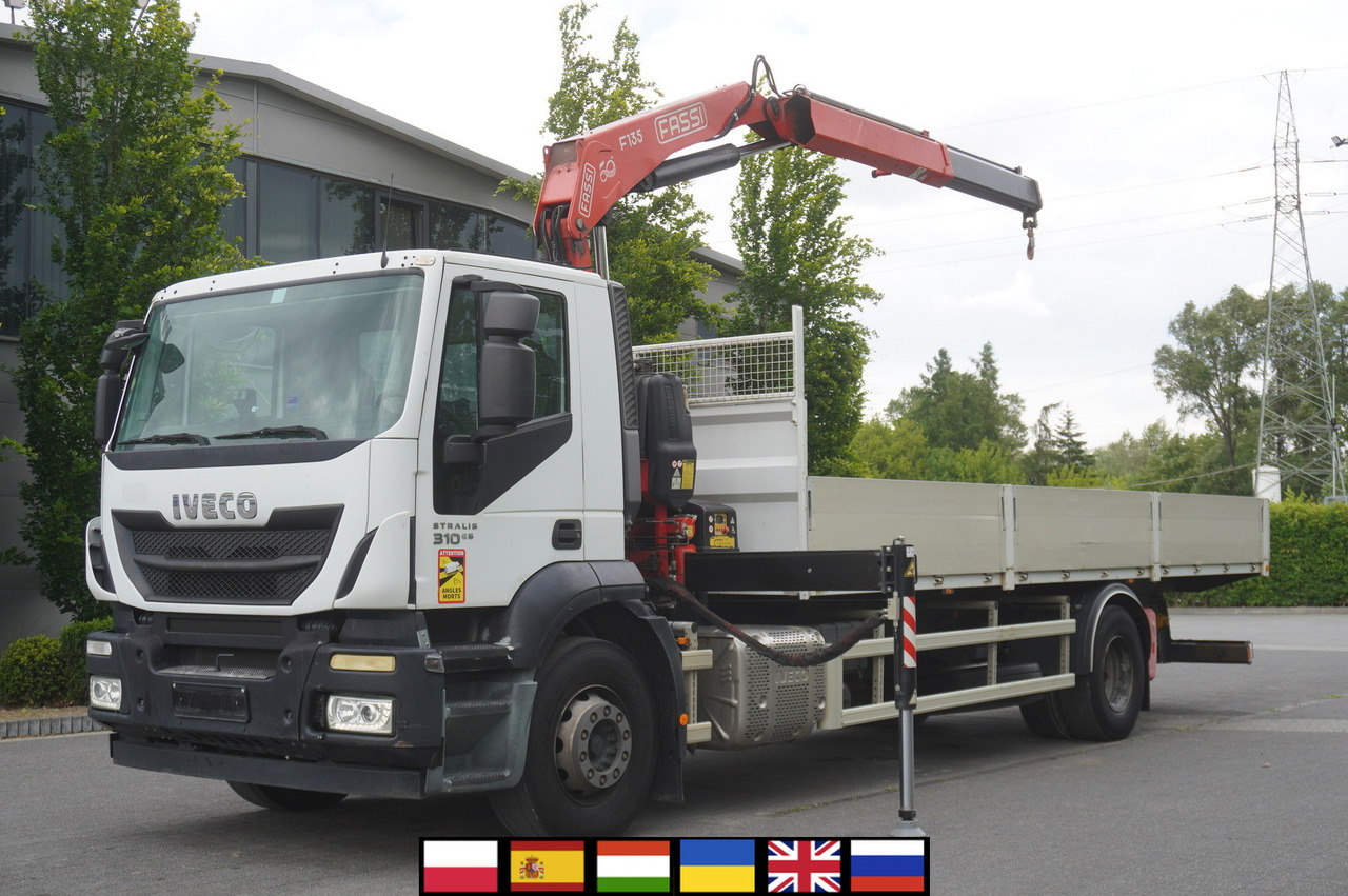 IVECO STRALIS 19.310 E6 / Flatbed 19 EPAL / FASSI F135 / 225 MTH! / 5.7 T - Бортова вантажівка/ Платформа, Вантажівка з маніпулятором: фото 1 IVECO STRALIS 19.310 E6 / Flatbed 19 EPAL / FASSI F135 / 225 MTH! / 5.7 T - Бортова вантажівка/ Платформа, Вантажівка з маніпулятором: фото 1