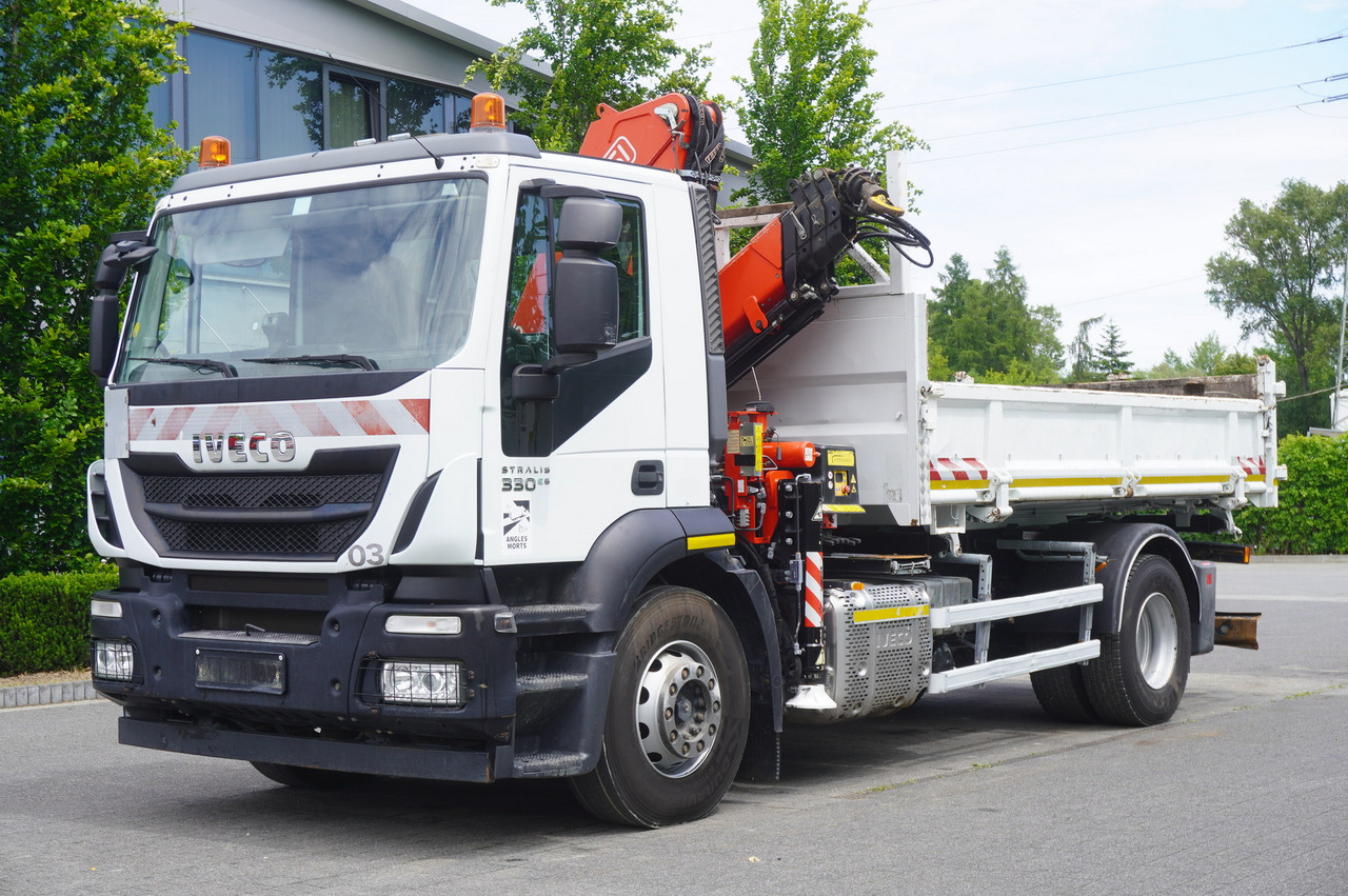 IVECO STRALIS 330 E6 / FASSI 195A 8.5 T / 3-side tipper - Самоскид вантажівка, Вантажівка з маніпулятором: фото 2 IVECO STRALIS 330 E6 / FASSI 195A 8.5 T / 3-side tipper - Самоскид вантажівка, Вантажівка з маніпулятором: фото 2
