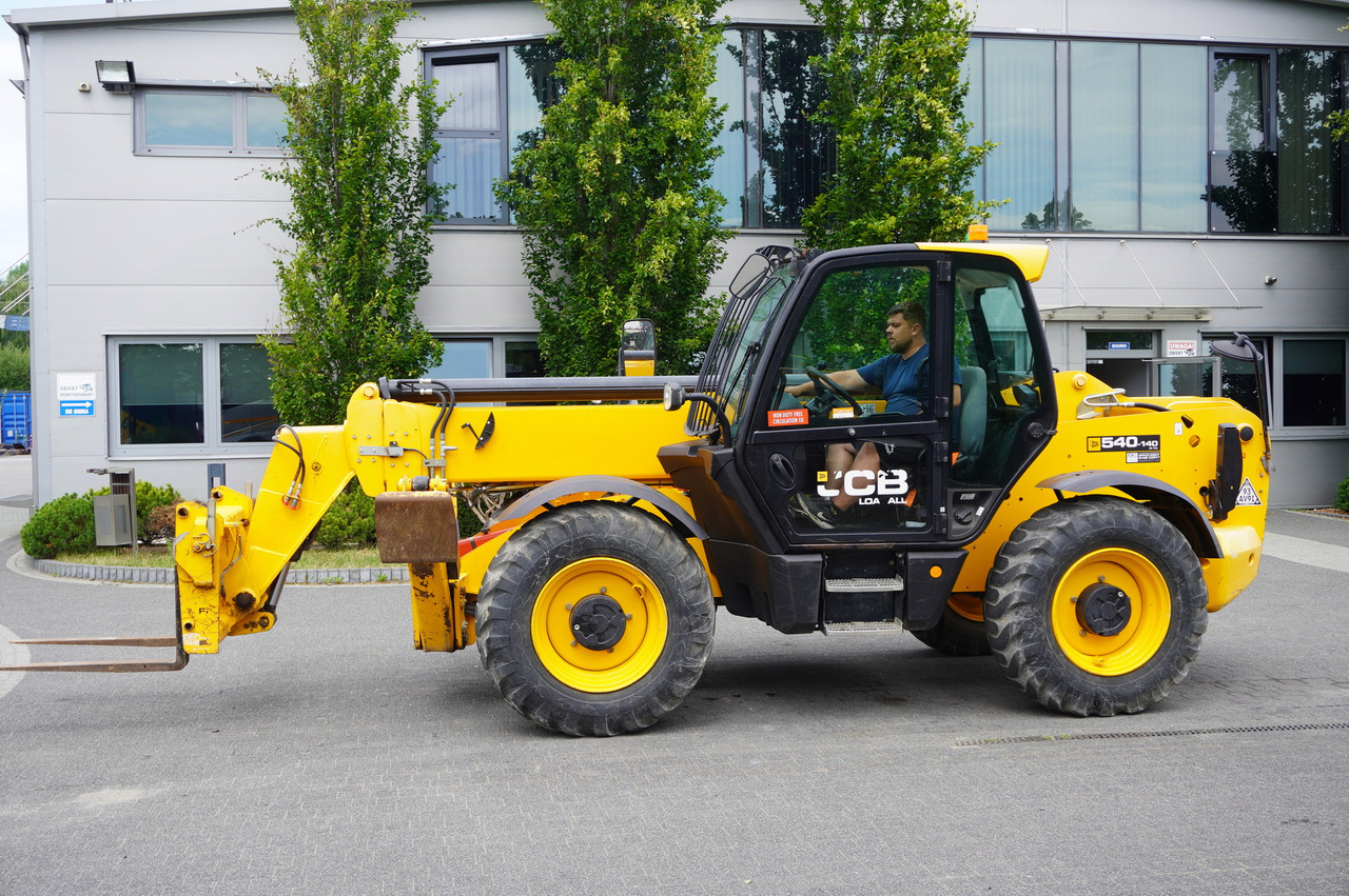 JCB 540-140 telescopic loader / 14 m range / 1800 MTH - Телескопічний фронтальний навантажувач: фото 3 JCB 540-140 telescopic loader / 14 m range / 1800 MTH - Телескопічний фронтальний навантажувач: фото 3