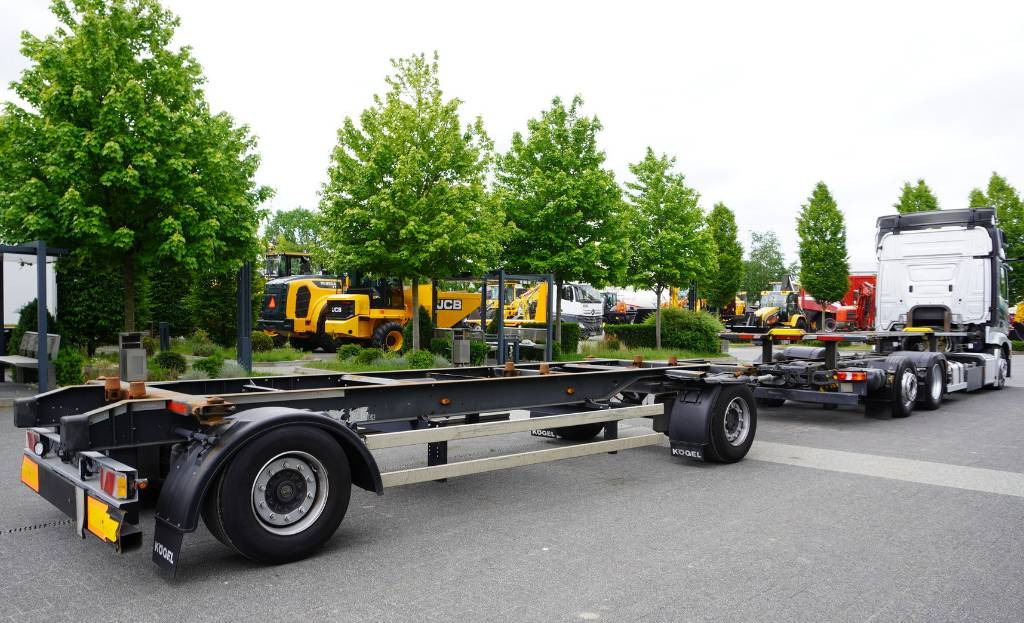 KOGEL BDF Low Deck Mega trailer - Контейнеровоз/ Змінний кузов причіп: фото 2 KOGEL BDF Low Deck Mega trailer - Контейнеровоз/ Змінний кузов причіп: фото 2
