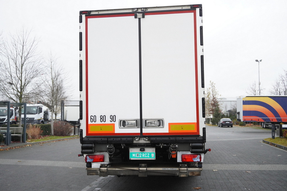 LAMBERET refrigerated semi-trailer / Carrier Vector 1550 unit - Рефрижератор напівпричіп: фото 5 LAMBERET refrigerated semi-trailer / Carrier Vector 1550 unit - Рефрижератор напівпричіп: фото 5