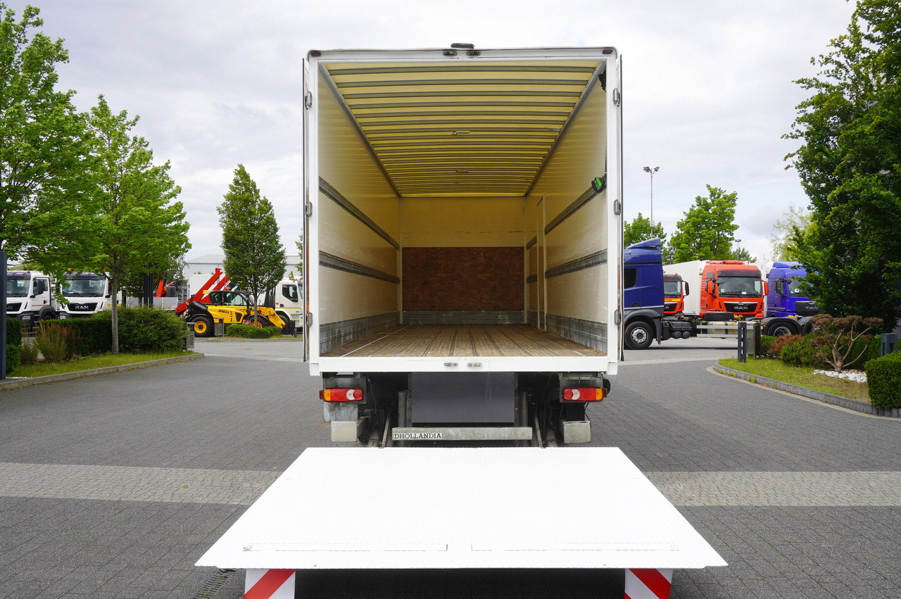 MAN TGM 18.320 / 21 EPAL box / 180 tho. km / Dhollandia 2500 kg / sleeping cab - Вантажівка з закритим кузовом: фото 4 MAN TGM 18.320 / 21 EPAL box / 180 tho. km / Dhollandia 2500 kg / sleeping cab - Вантажівка з закритим кузовом: фото 4