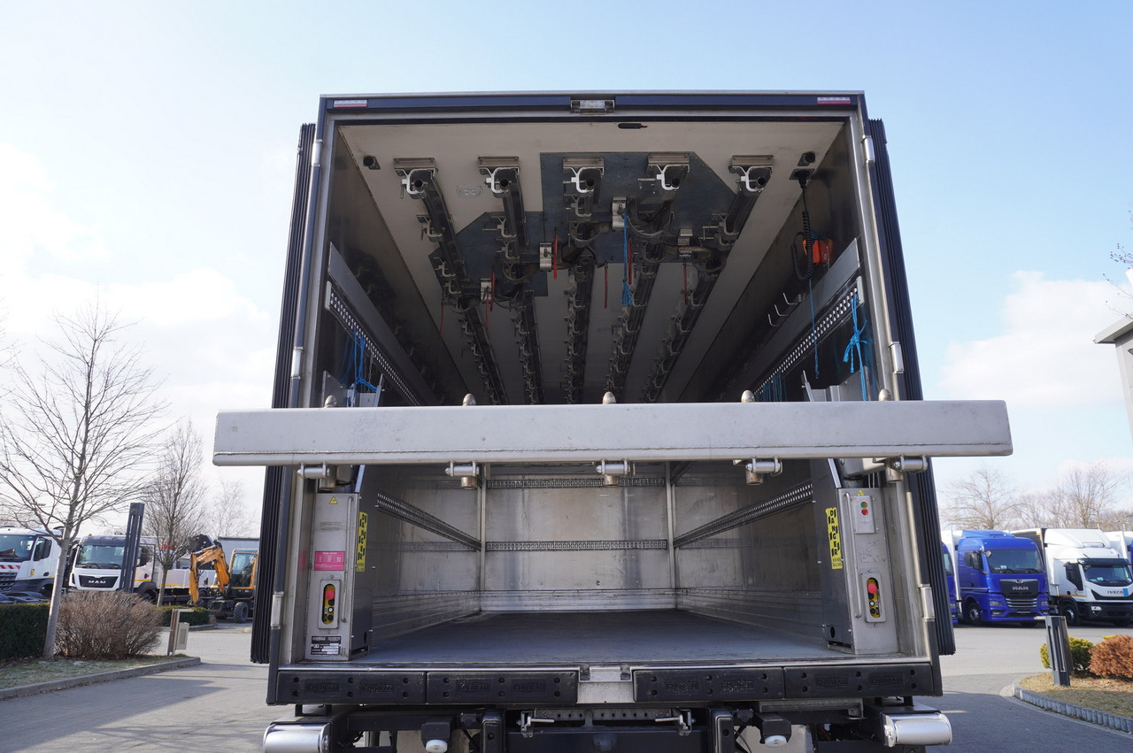 MAN TGM 18.320 / CHEREAU meat hook refrigerator / Carcass elevator - Рефрижератор вантажівка: фото 3 MAN TGM 18.320 / CHEREAU meat hook refrigerator / Carcass elevator - Рефрижератор вантажівка: фото 3