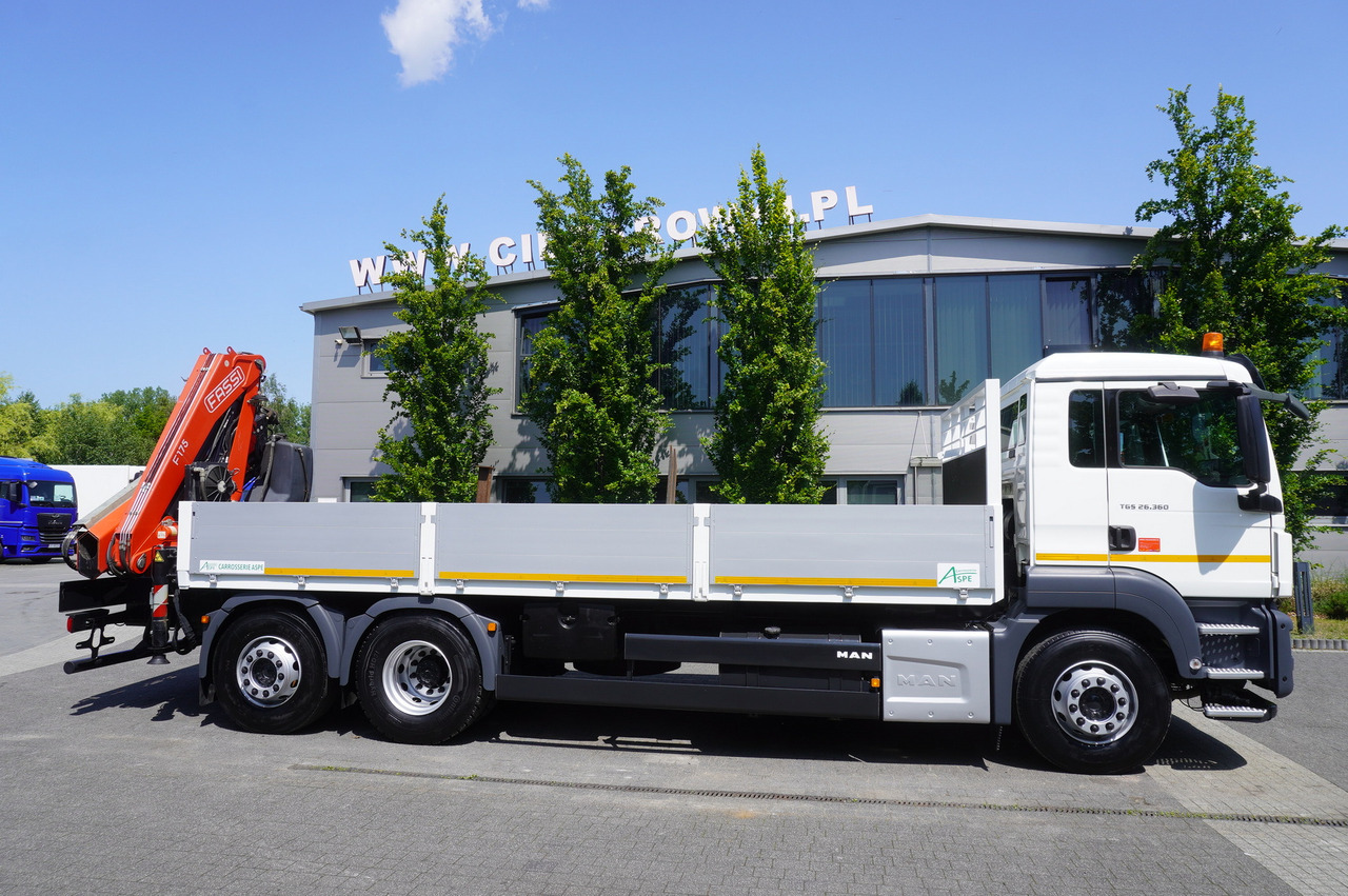 MAN TGS 26.360 Flatbed / Fassi F175 7.7 T / steered 3rd axle - Вантажівка з маніпулятором: фото 3 MAN TGS 26.360 Flatbed / Fassi F175 7.7 T / steered 3rd axle - Вантажівка з маніпулятором: фото 3