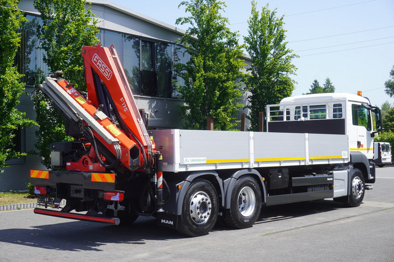 MAN TGS 26.360 Flatbed / Fassi F175 7.7 T / steered 3rd axle - Вантажівка з маніпулятором: фото 5 MAN TGS 26.360 Flatbed / Fassi F175 7.7 T / steered 3rd axle - Вантажівка з маніпулятором: фото 5