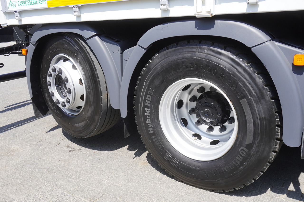 Бортова вантажівка/ Платформа, Вантажівка з маніпулятором MAN TGS 26.360 Flatbed / Fassi F175 7.7 T / steered 3rd axle: фото 12 Бортова вантажівка/ Платформа, Вантажівка з маніпулятором MAN TGS 26.360 Flatbed / Fassi F175 7.7 T / steered 3rd axle: фото 12