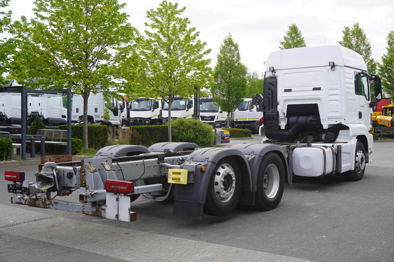 MAN TGS 26.420 / 7.5 m chassis / 14.5 t load cap. / Sleeping cab - Вантажівка шасі: фото 4 MAN TGS 26.420 / 7.5 m chassis / 14.5 t load cap. / Sleeping cab - Вантажівка шасі: фото 4