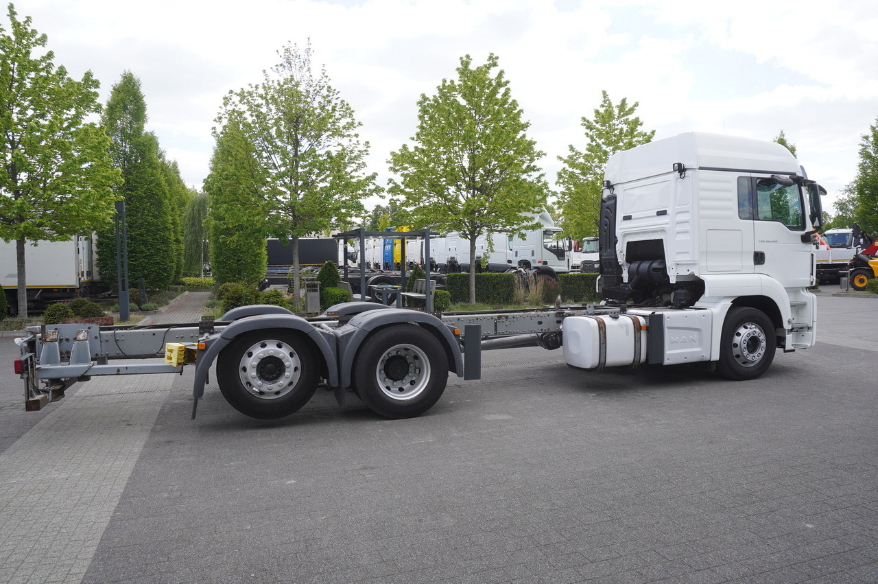 MAN TGS 26.420 / 7.5 m chassis / 14.5 t load cap. / Sleeping cab - Вантажівка шасі: фото 5 MAN TGS 26.420 / 7.5 m chassis / 14.5 t load cap. / Sleeping cab - Вантажівка шасі: фото 5