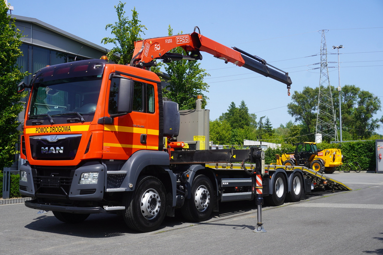 MAN TGS 35.360 E6 8x2 / FASSI F235 crane / 6.5 T cap. / 8.3 m reach - Евакуатор: фото 2 MAN TGS 35.360 E6 8x2 / FASSI F235 crane / 6.5 T cap. / 8.3 m reach - Евакуатор: фото 2