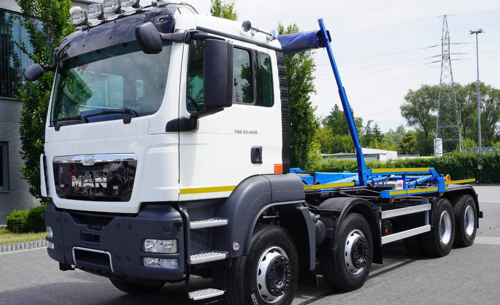 MAN TGS 35.400 8×4 HYVA LIFT 32.56 SE hooklift - Гаковий мультиліфт вантажівка: фото 4 MAN TGS 35.400 8×4 HYVA LIFT 32.56 SE hooklift - Гаковий мультиліфт вантажівка: фото 4
