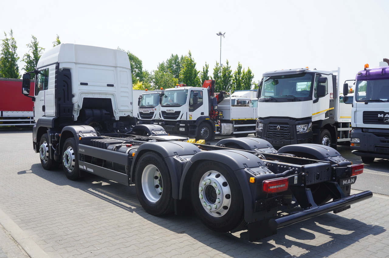 MAN TGS 35.420 8x2 / Chassis 6.4 m / 3 steered axles - Вантажівка з маніпулятором: фото 4 MAN TGS 35.420 8x2 / Chassis 6.4 m / 3 steered axles - Вантажівка з маніпулятором: фото 4