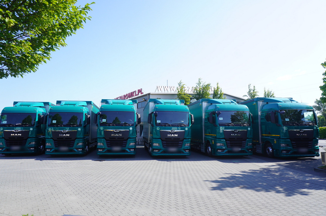 MAN TGX 18.470 / 2022 / Curtainsider 19 EPAL / Retarder / 15 units - Тентована вантажівка: фото 2 MAN TGX 18.470 / 2022 / Curtainsider 19 EPAL / Retarder / 15 units - Тентована вантажівка: фото 2