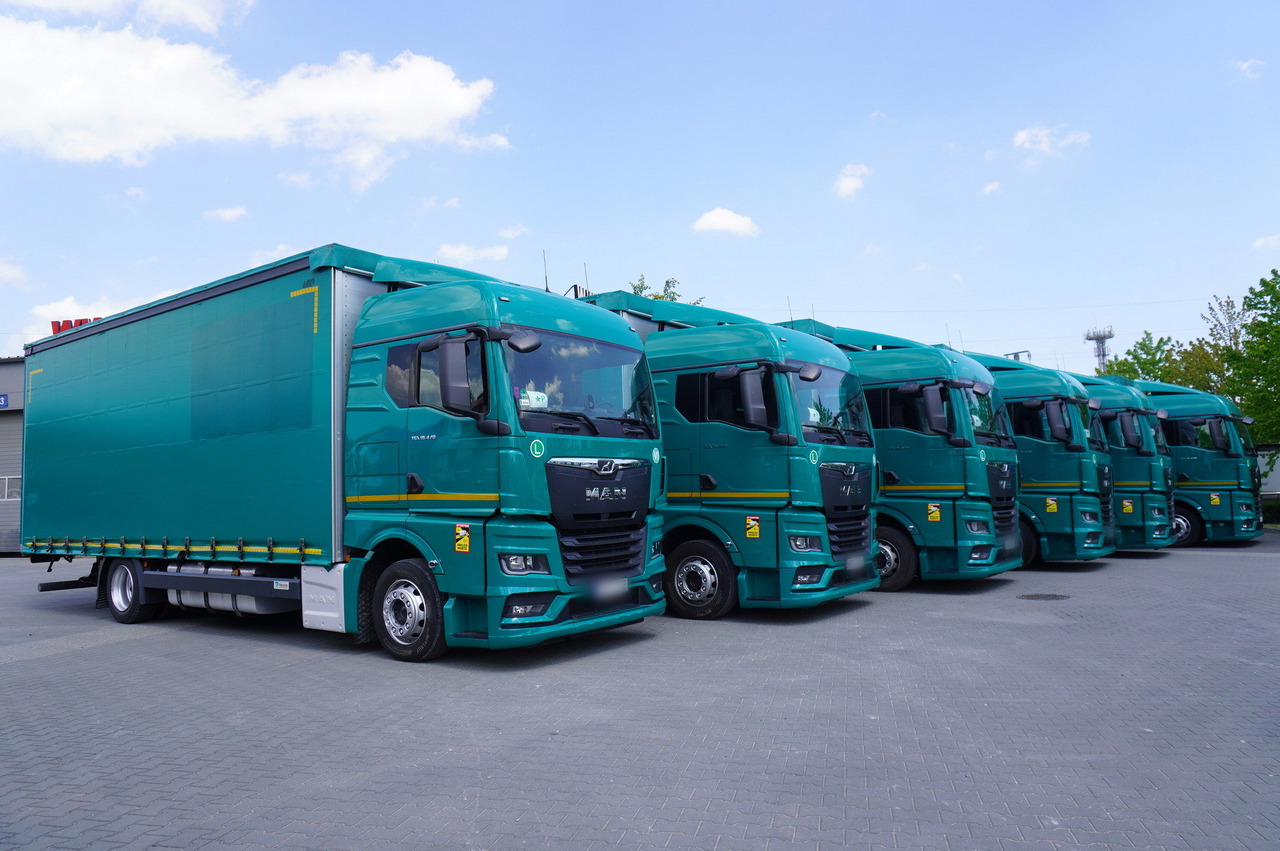 MAN TGX 18.470 / 2022 / Curtainsider 19 EPAL / Retarder / 15 units - Тентована вантажівка: фото 2 MAN TGX 18.470 / 2022 / Curtainsider 19 EPAL / Retarder / 15 units - Тентована вантажівка: фото 2