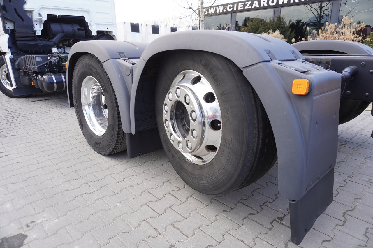 MAN TGX 26,500 / 500 HP / steering 3rd axle / 20 t cap. / Chassis 6.5 m - Вантажівка шасі: фото 2 MAN TGX 26,500 / 500 HP / steering 3rd axle / 20 t cap. / Chassis 6.5 m - Вантажівка шасі: фото 2