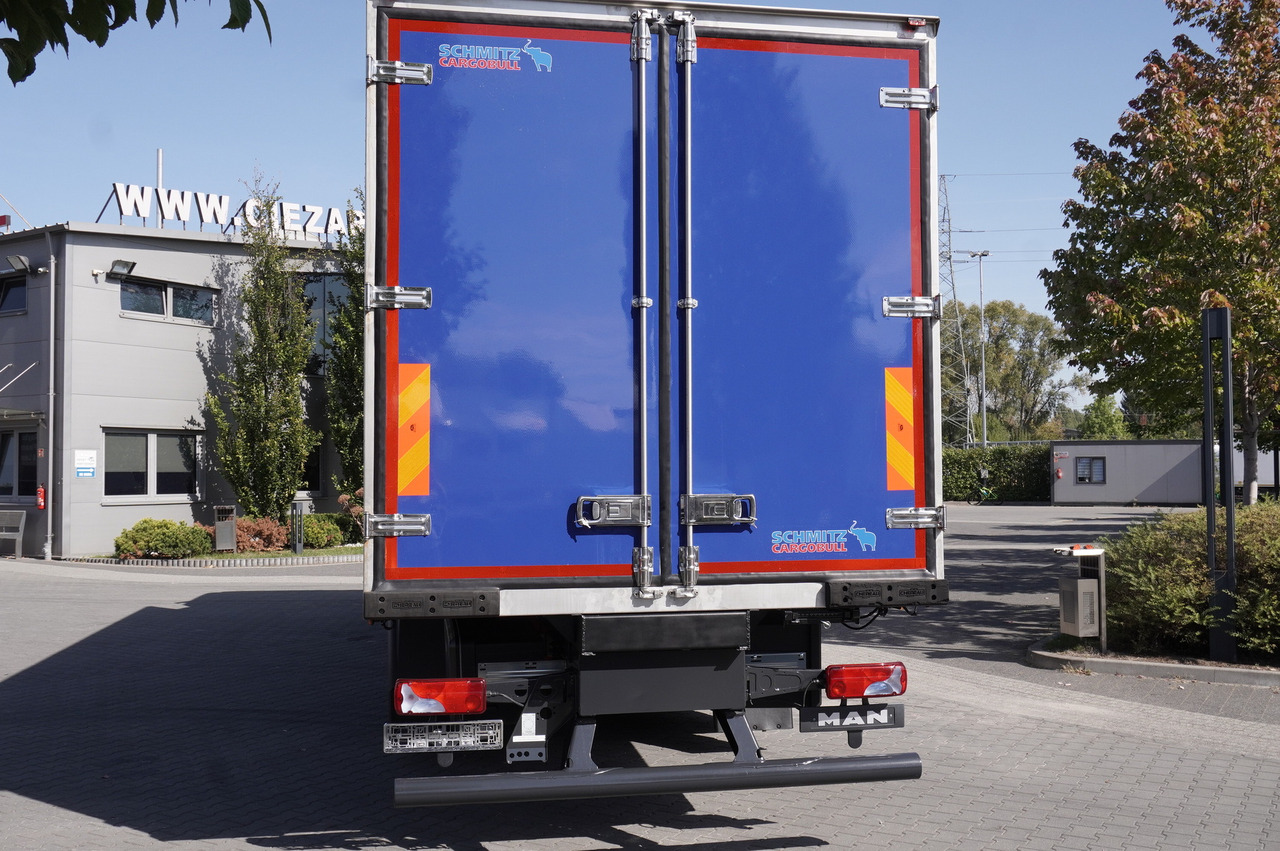 MAN TGX 26.500 E6 XXL / Schmitz 19 pallets / Thermoking / steering axle - Рефрижератор вантажівка: фото 4 MAN TGX 26.500 E6 XXL / Schmitz 19 pallets / Thermoking / steering axle - Рефрижератор вантажівка: фото 4