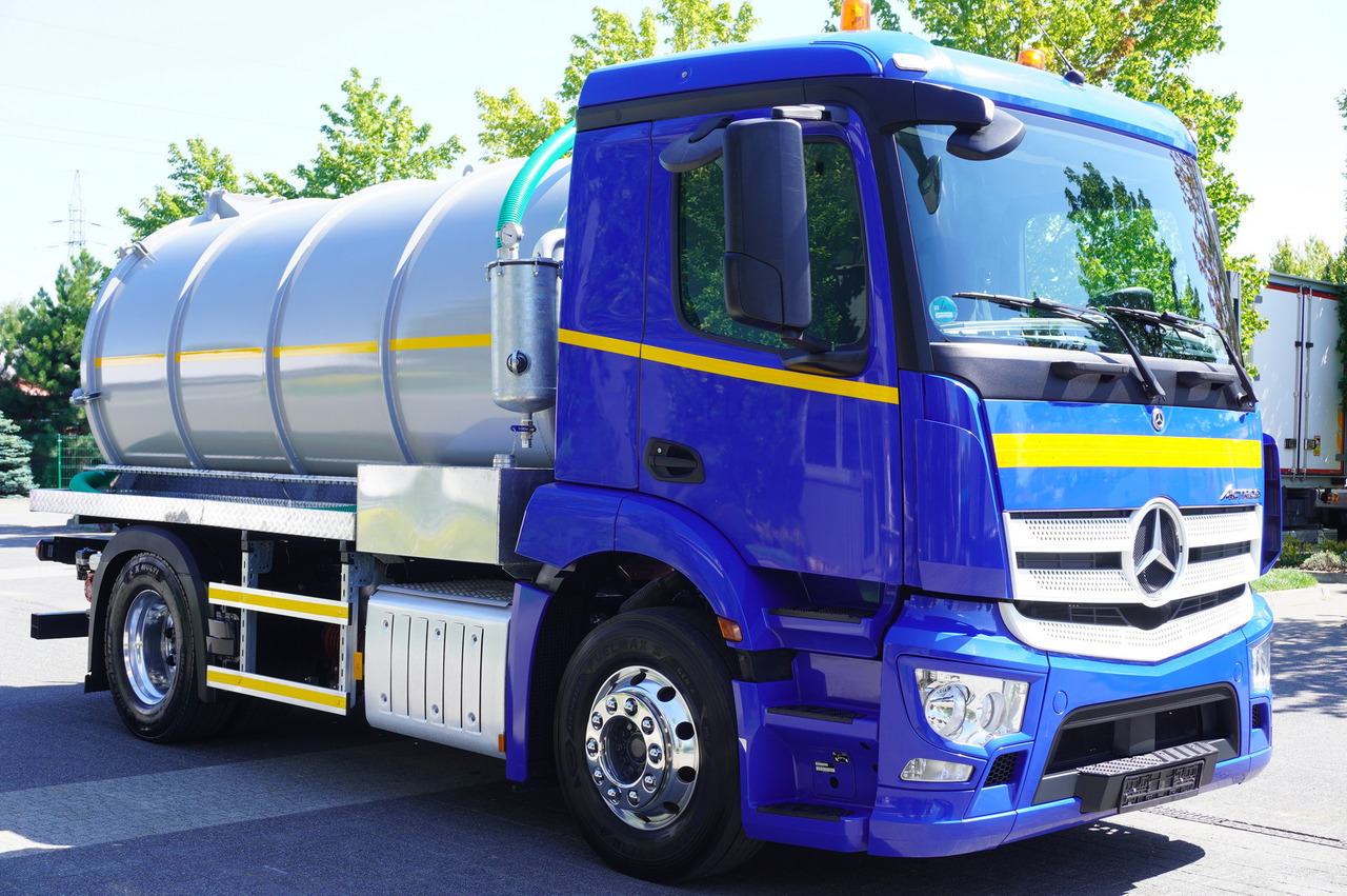 MERCEDES-BENZ Actros 18.35 LS / Body NEW septic tank (08/2025) 11000 l / 280000 kilometers! - Розкидач рідких добрив: фото 3 MERCEDES-BENZ Actros 18.35 LS / Body NEW septic tank (08/2025) 11000 l / 280000 kilometers! - Розкидач рідких добрив: фото 3