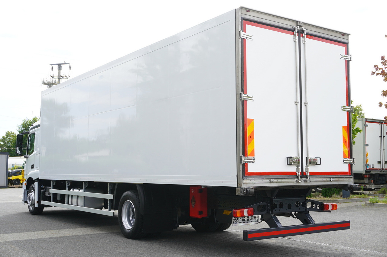 MERCEDES-BENZ Actros 1824 / Refrigerator 22 EPAL / Carrier Supra 850 / Sleeping cabin - Рефрижератор вантажівка: фото 3 MERCEDES-BENZ Actros 1824 / Refrigerator 22 EPAL / Carrier Supra 850 / Sleeping cabin - Рефрижератор вантажівка: фото 3