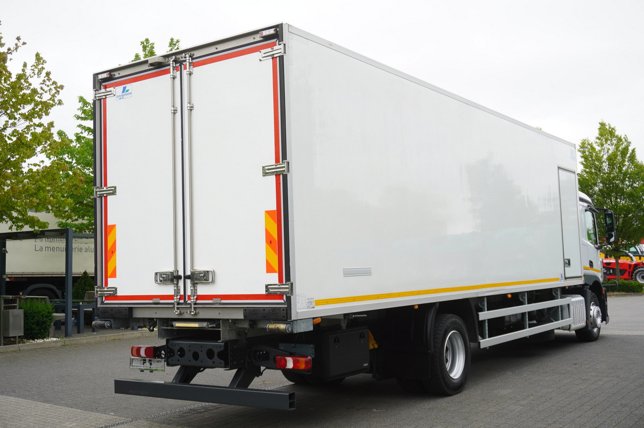 MERCEDES-BENZ Actros 1824 / Refrigerator 22 EPAL / Carrier Supra 950 / Sleeping cabin - Рефрижератор вантажівка: фото 5 MERCEDES-BENZ Actros 1824 / Refrigerator 22 EPAL / Carrier Supra 950 / Sleeping cabin - Рефрижератор вантажівка: фото 5